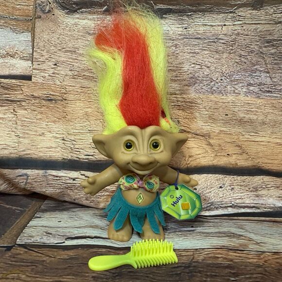 Treasure Trolls Hulu Doll Yellow & Red Hair Hula Skirt Top Brush Comb Galoob - Picture 1 of 7